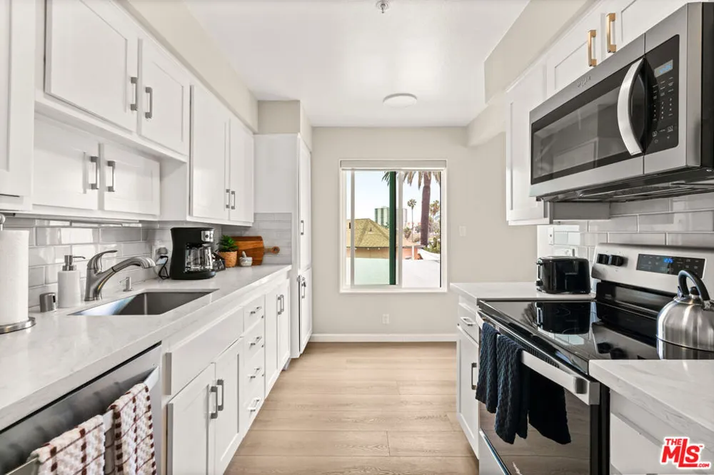 457 Coast Boulevard #403 La Jolla, CA 92037