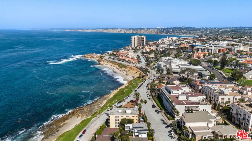 457 Coast Boulevard #403 La Jolla, CA 92037