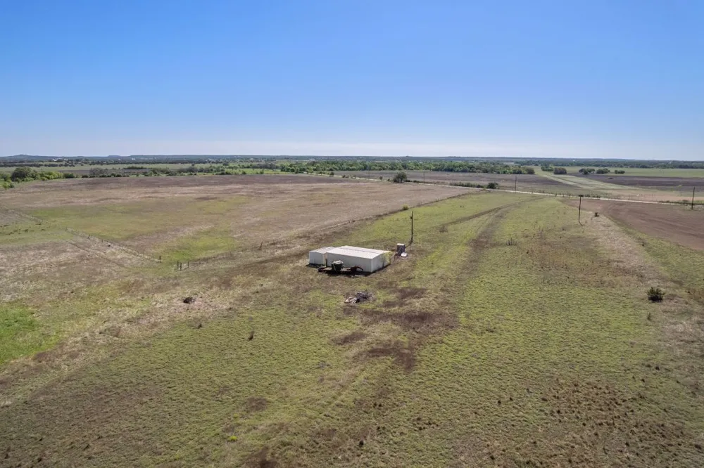 46 County Road 211 Florence, TX 76527