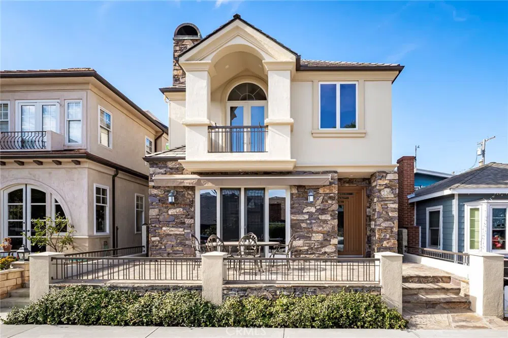 119 Opal Avenue Newport Beach, CA 92662