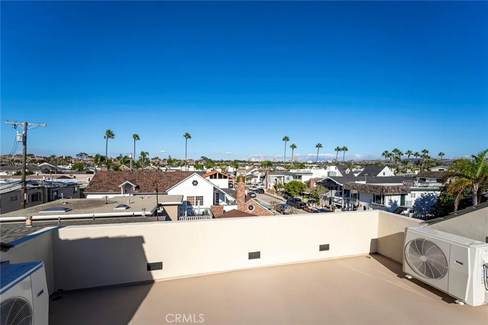 119 Opal Avenue Newport Beach, CA 92662