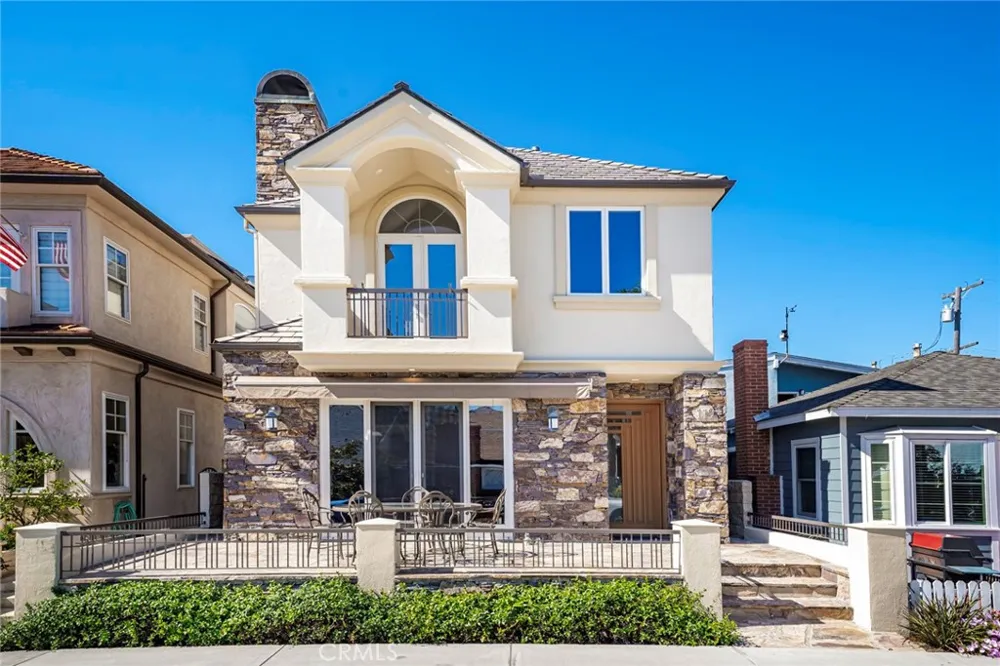 119 Opal Avenue Newport Beach, CA 92662