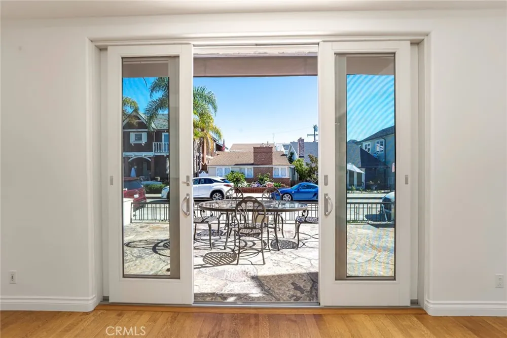 119 Opal Avenue Newport Beach, CA 92662