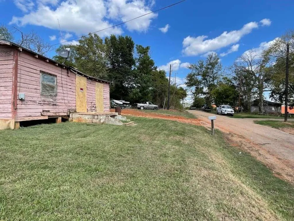 215 Maple Street Palestine, TX 75801