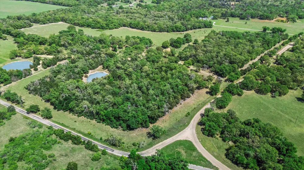 889 County Road 238 Cameron, TX 76520