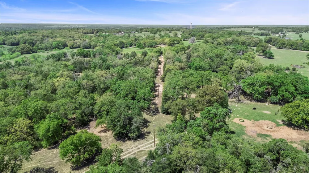889 County Road 238 Cameron, TX 76520
