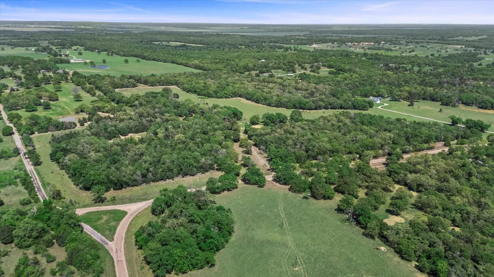 889 County Road 238 Cameron, TX 76520