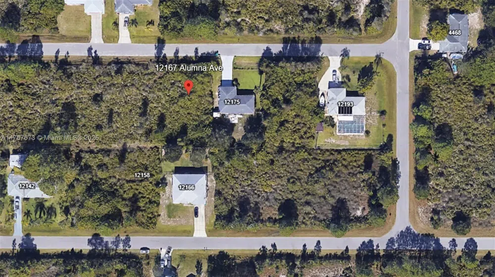 12167 Alumna Ave Port Charlotte, FL 33981