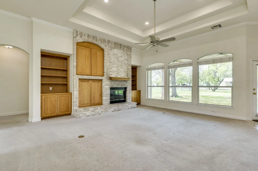 207 Flamingo Circle Highland Haven, TX 78654
