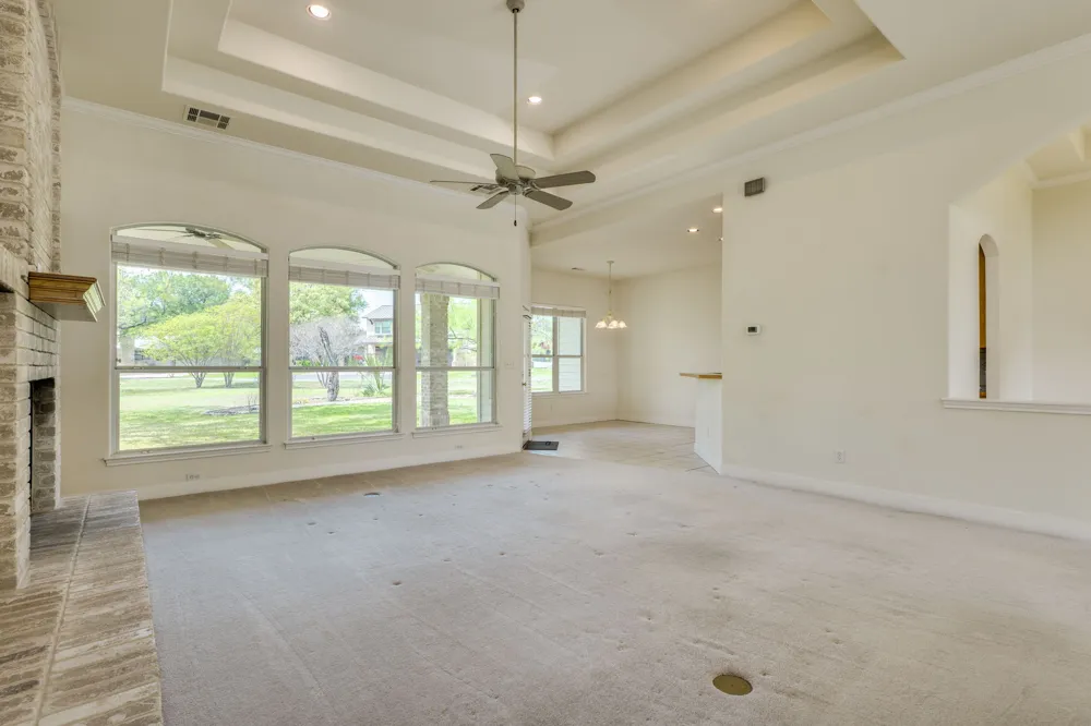 207 Flamingo Circle Highland Haven, TX 78654