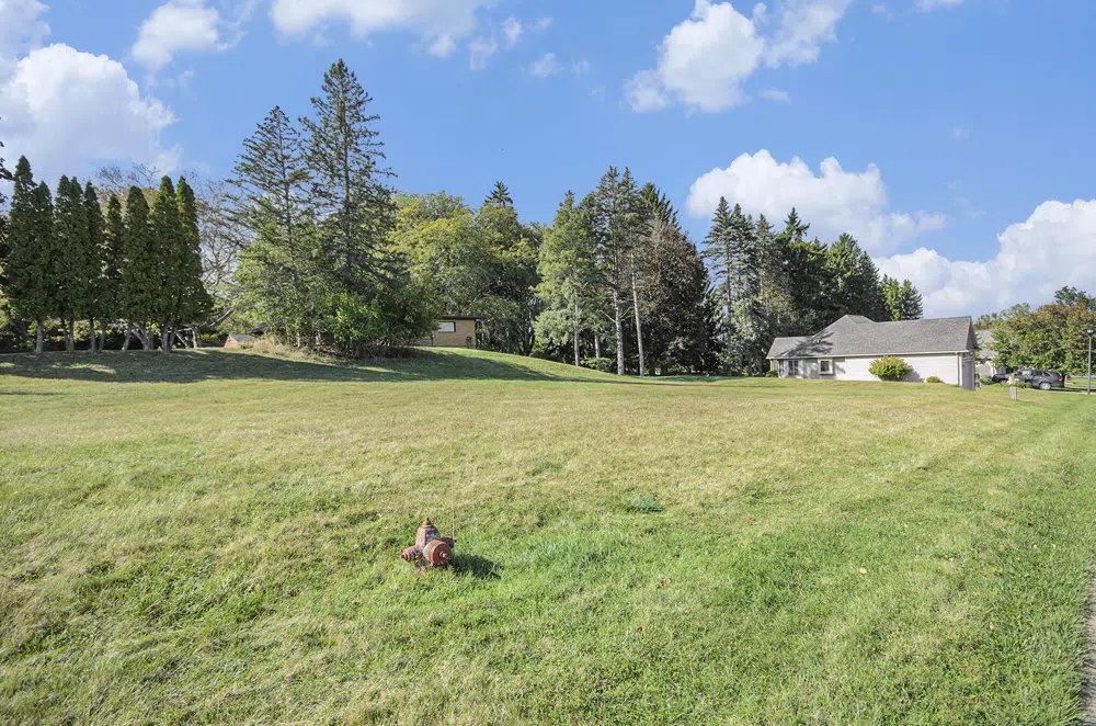 2963 Countryside Lane Jackson, MI 49203