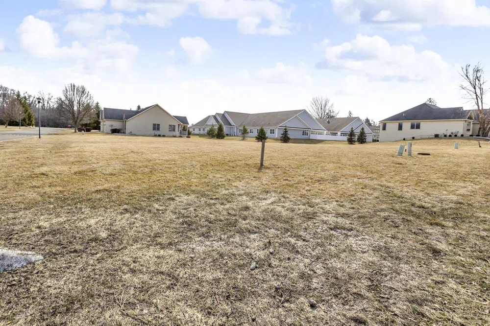 2963 Countryside Lane Jackson, MI 49203