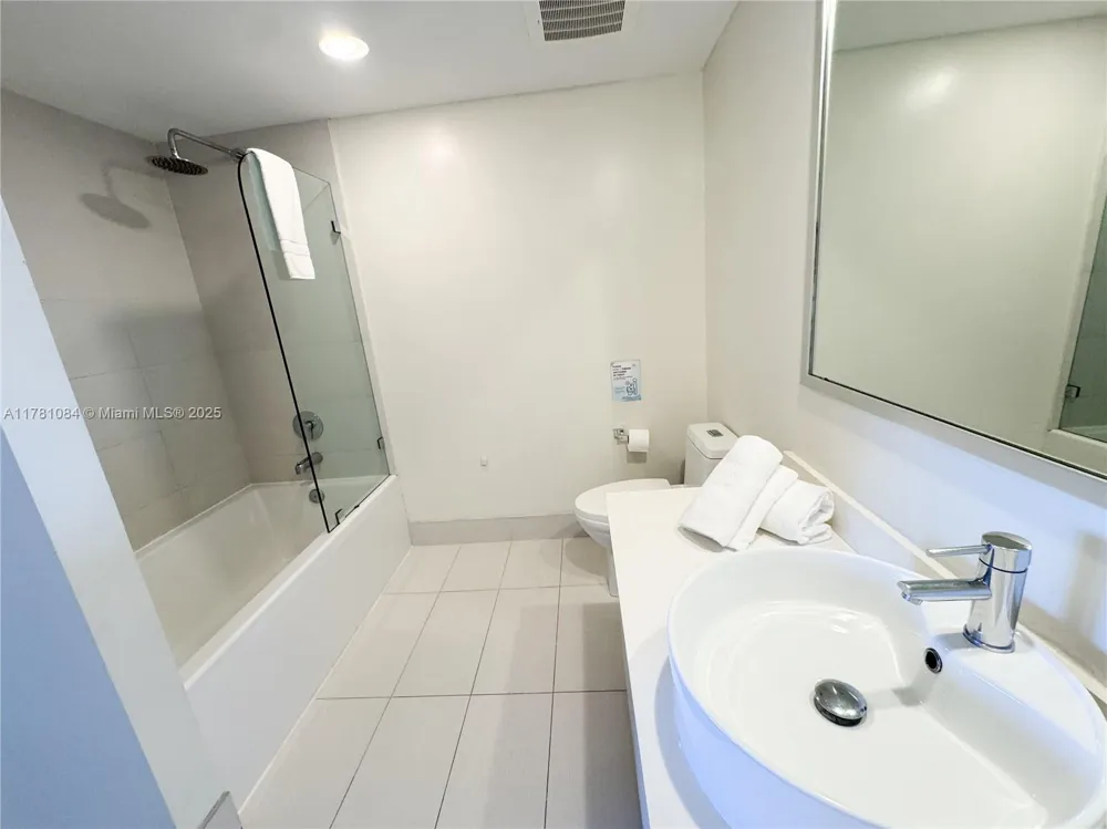 2600 E Hallandale Beach Blvd #T3208 Hallandale Beach, FL 33009