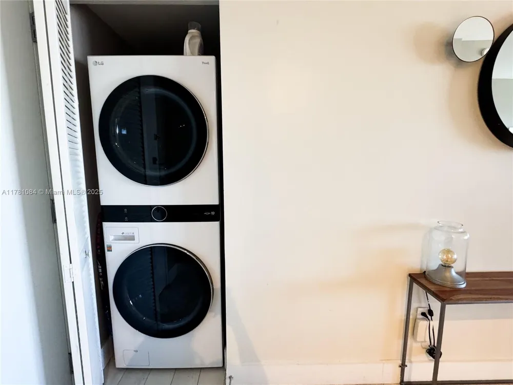 2600 E Hallandale Beach Blvd #T3208 Hallandale Beach, FL 33009