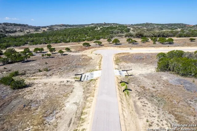 665&699 Cool Creek Rd Camp Verde, TX 78010