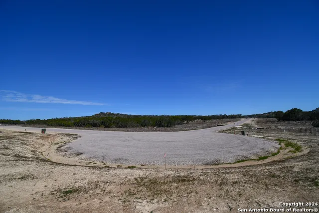 665&699 Cool Creek Rd Camp Verde, TX 78010
