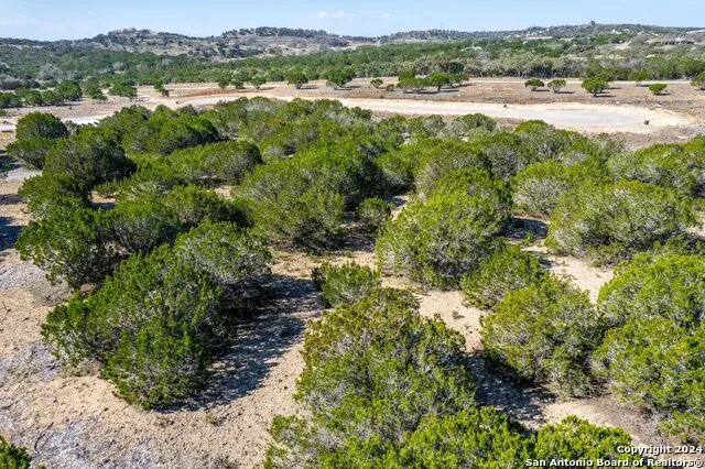 665&699 Cool Creek Rd Camp Verde, TX 78010