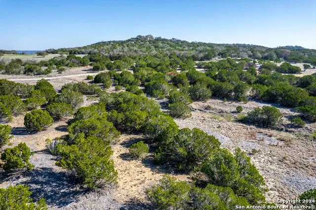 699 Cool Creek Rd Camp Verde, TX 78010