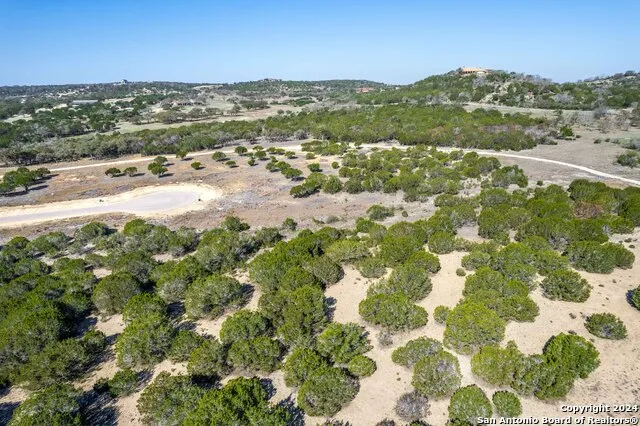 699 Cool Creek Rd Camp Verde, TX 78010