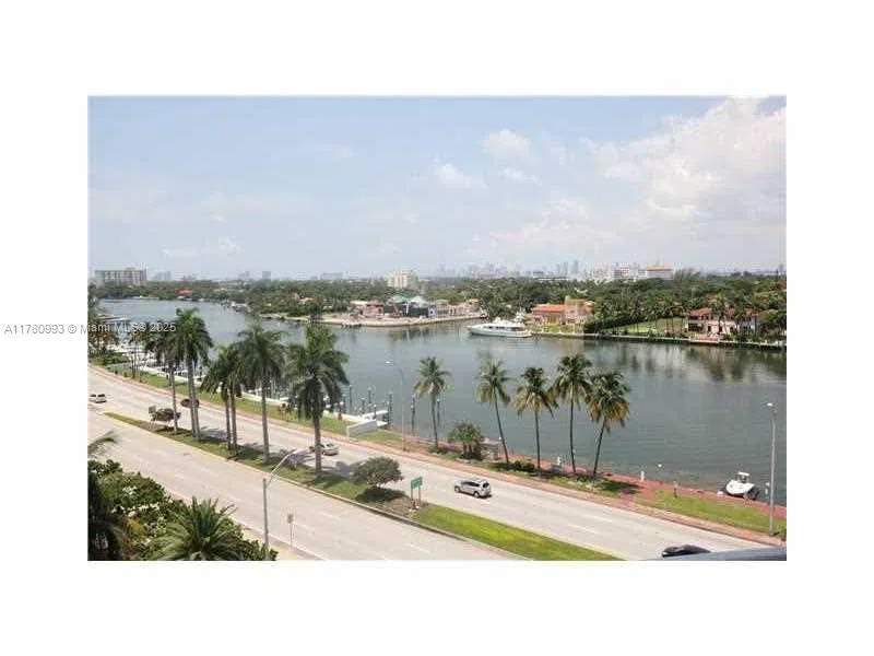 5151 COLLINS AV #924 Miami Beach, FL 33140