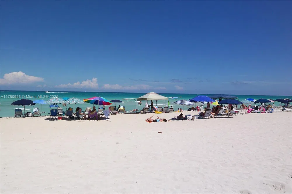5151 COLLINS AV #924 Miami Beach, FL 33140