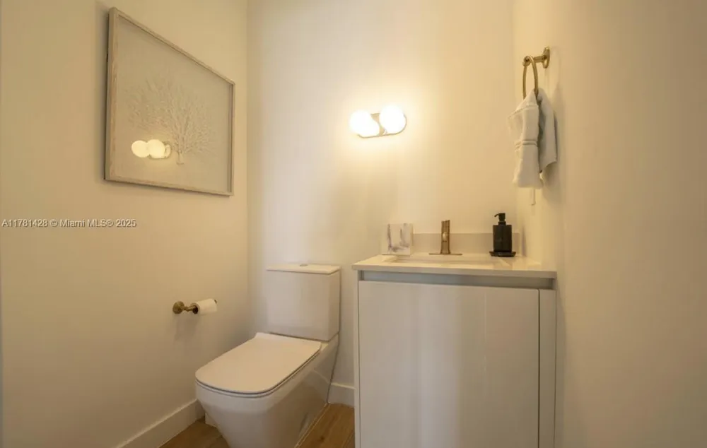 2655 S Bayshore Drive #1109 Coconut Grove, FL 33133