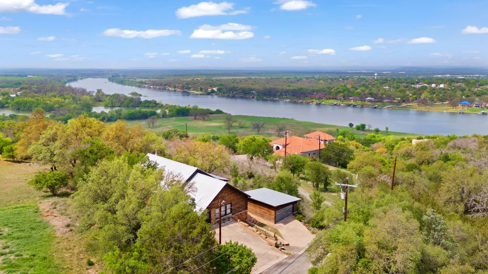 210 Circle Drive Horseshoe Bay, TX 78657