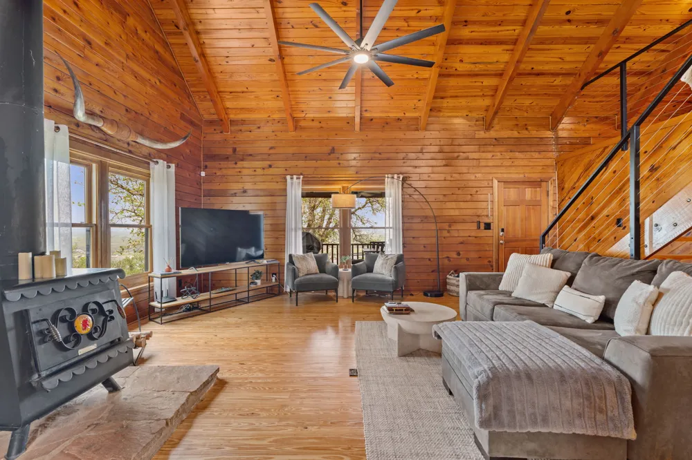 210 Circle Drive Horseshoe Bay, TX 78657