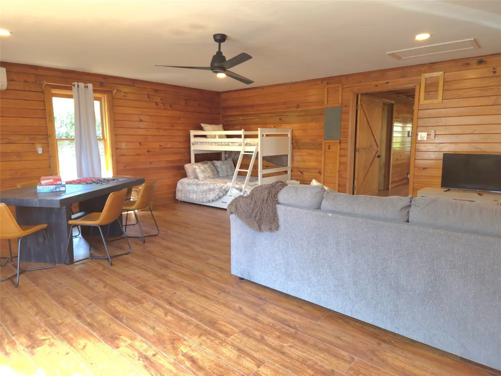 210 Circle Drive Horseshoe Bay, TX 78657