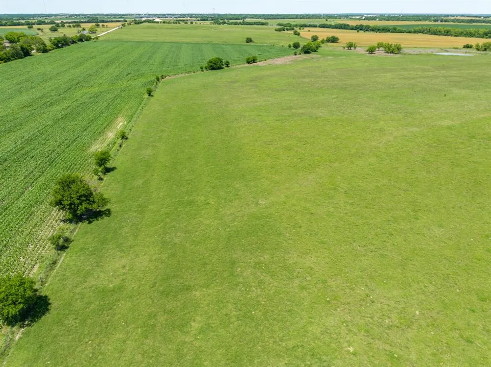Cr 451 Eddy, TX 76524