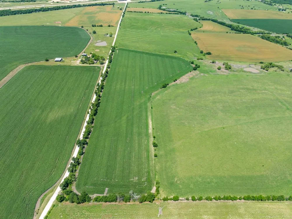 Cr 451 Eddy, TX 76524