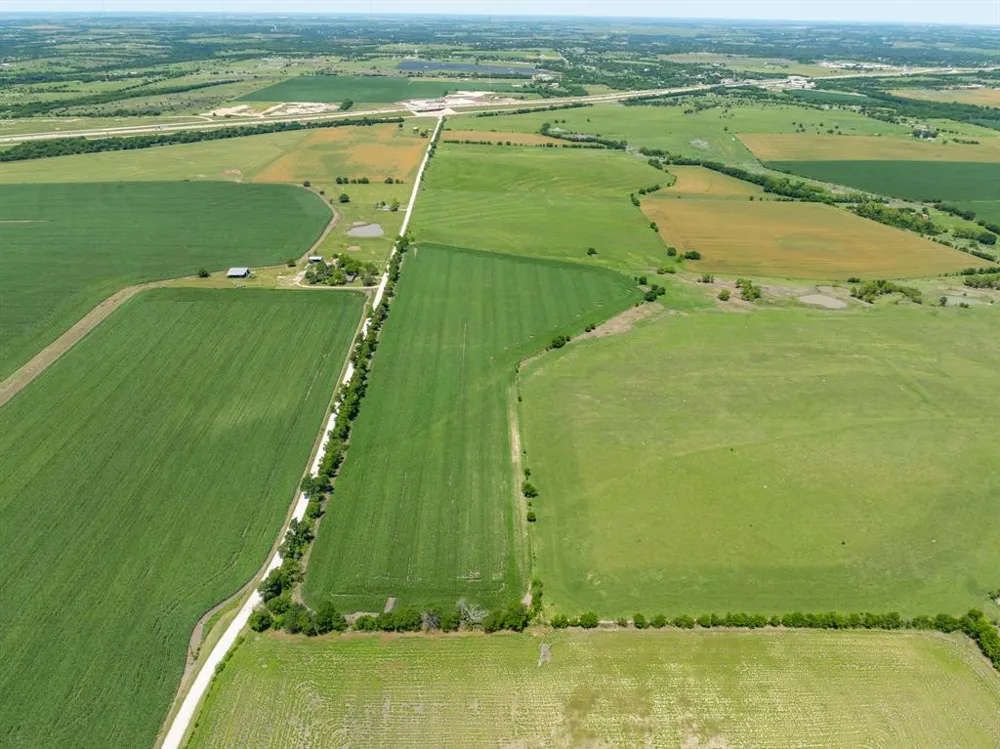 Cr 451 Eddy, TX 76524