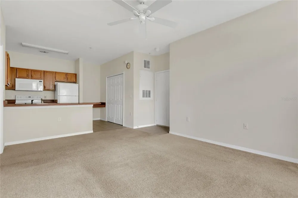 8213 CLAIRE ANN DRIVE #108 Orlando, FL 32825