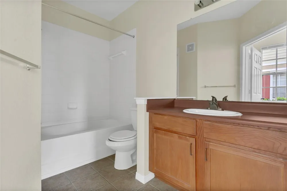 8213 CLAIRE ANN DRIVE #108 Orlando, FL 32825