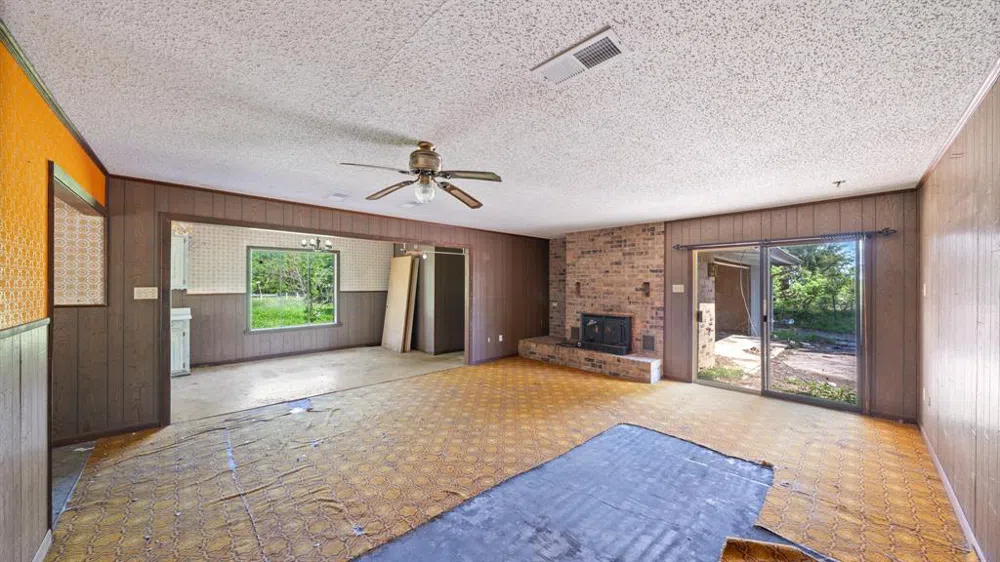 530 County Road 1123 Fruitvale, TX 75127