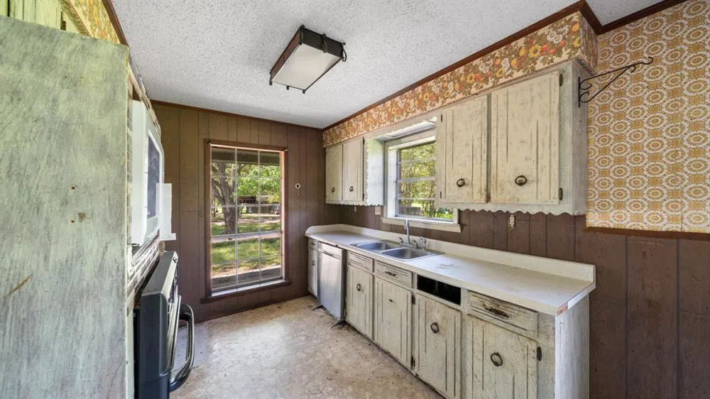 530 County Road 1123 Fruitvale, TX 75127