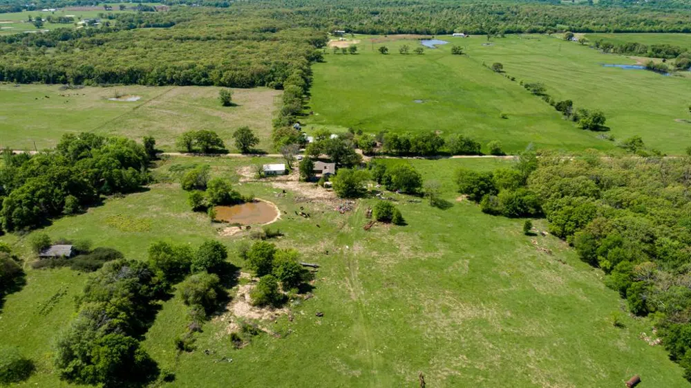 530 County Road 1123 Fruitvale, TX 75127