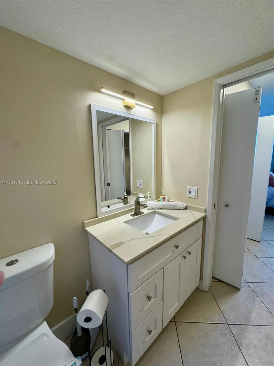 19501 E Country Club Dr #9503 Aventura, FL 33180