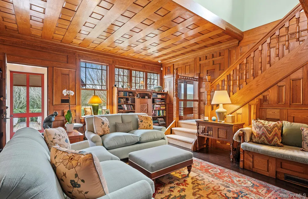 322 Rose Hill Road Water Mill, NY 11976