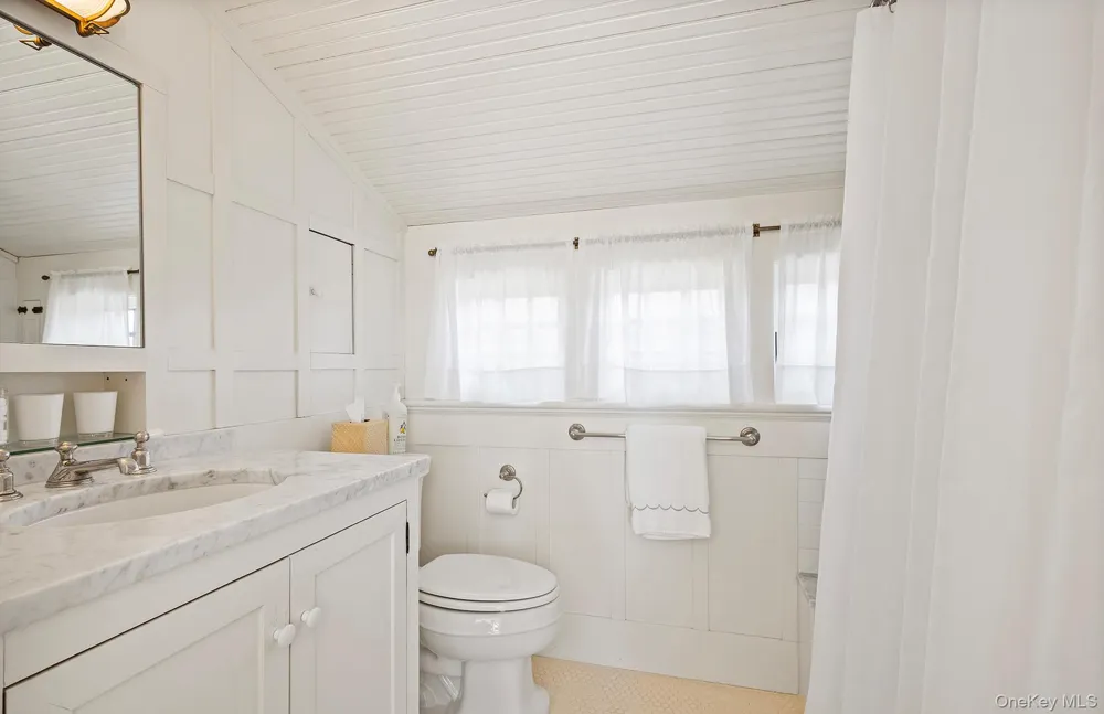 322 Rose Hill Road Water Mill, NY 11976