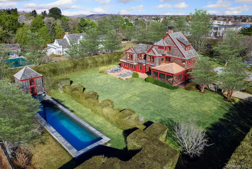 322 Rose Hill Road Water Mill, NY 11976