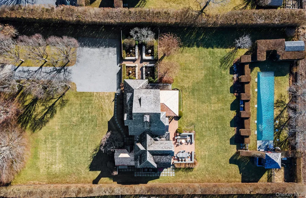 322 Rose Hill Road Water Mill, NY 11976
