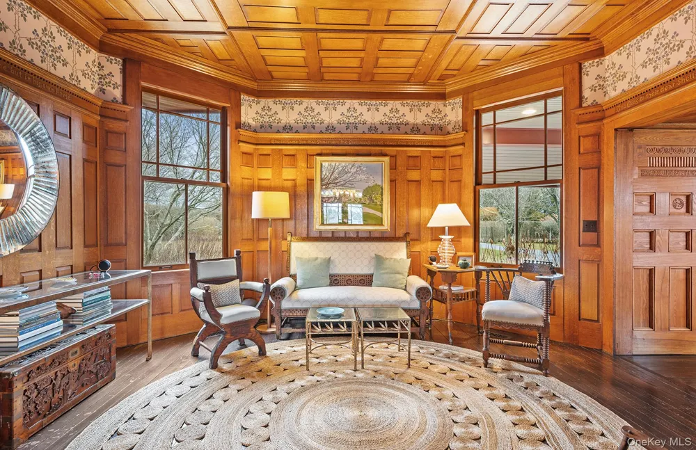 322 Rose Hill Road Water Mill, NY 11976