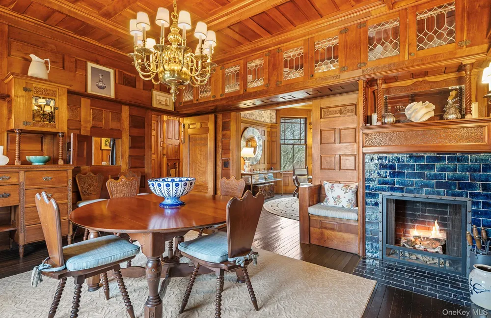 322 Rose Hill Road Water Mill, NY 11976