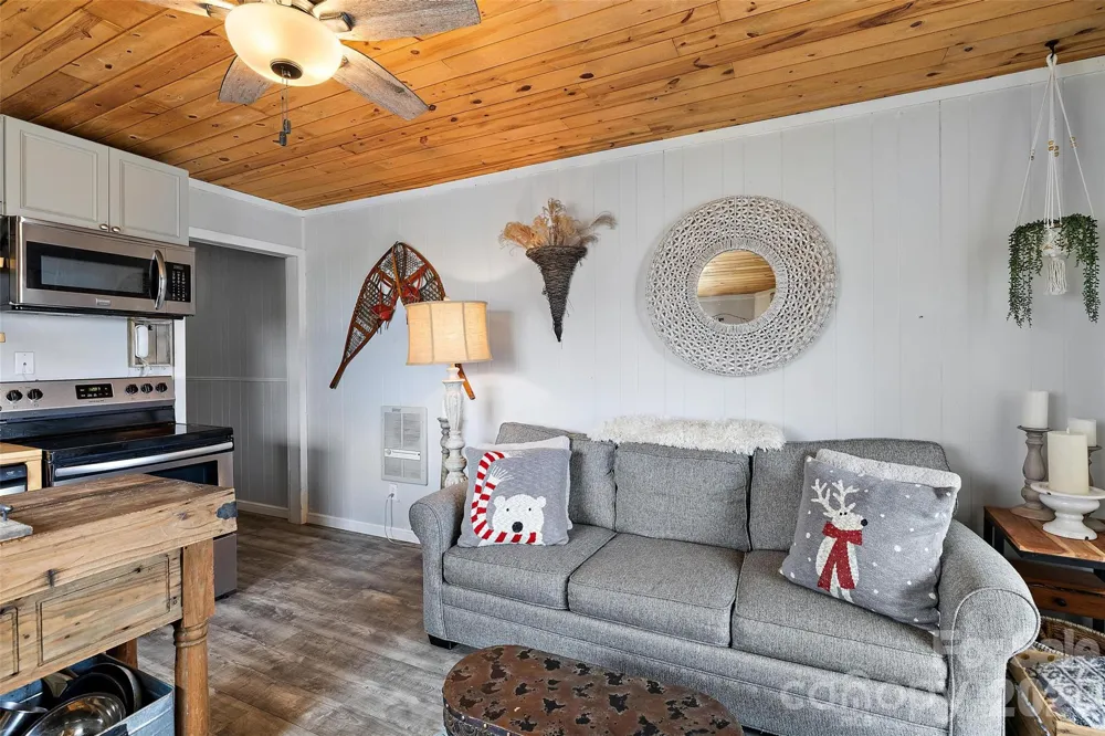301 Pinnacle Inn Road #3302 Beech Mountain, NC 28604
