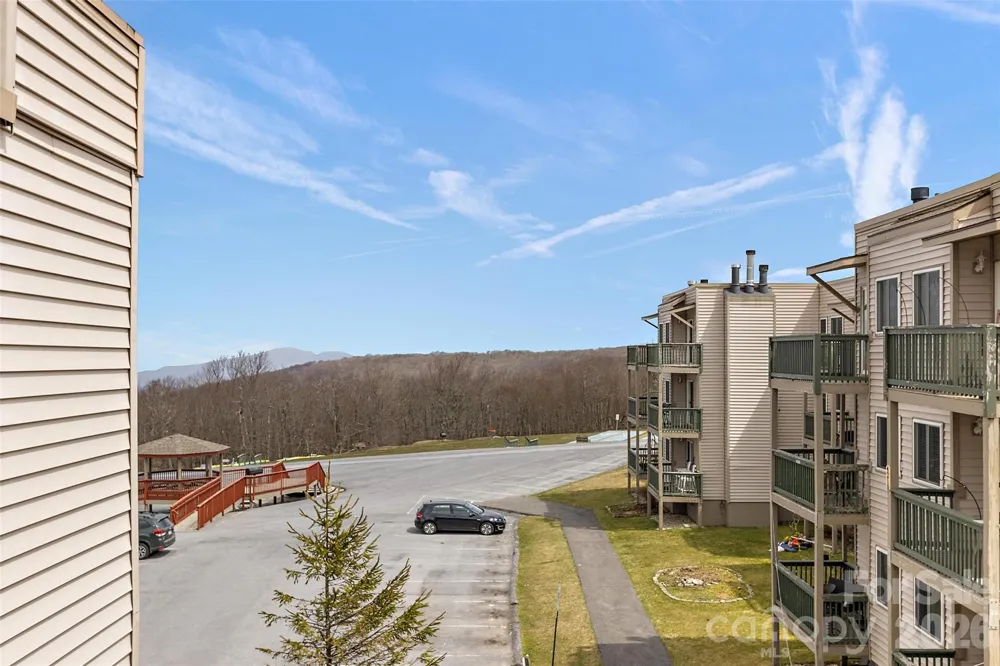 301 Pinnacle Inn Road #3302 Beech Mountain, NC 28604