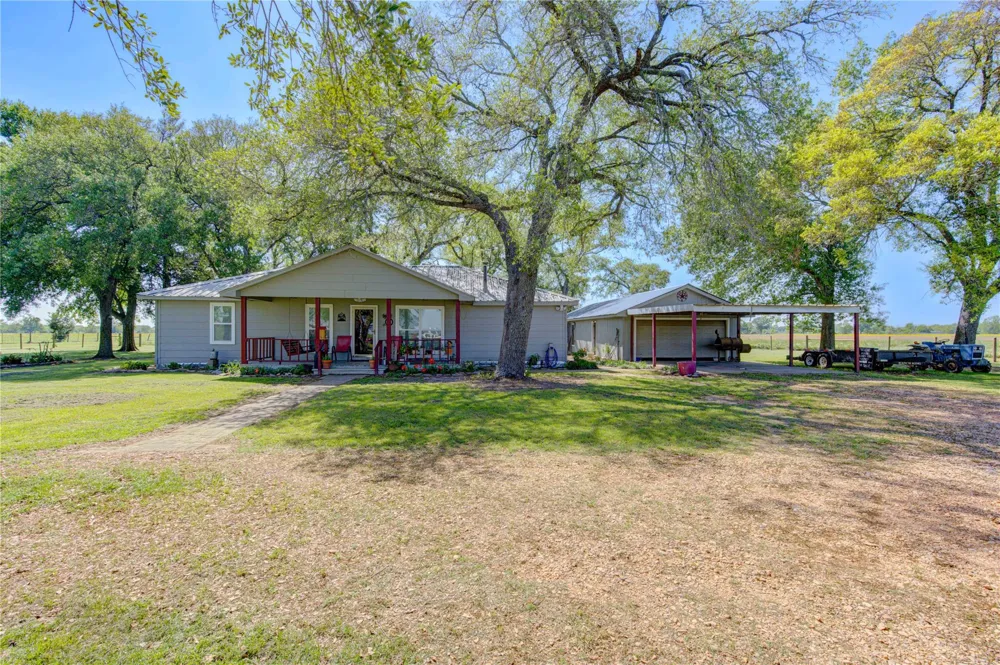 36239 Cochran Road Waller, TX 77484