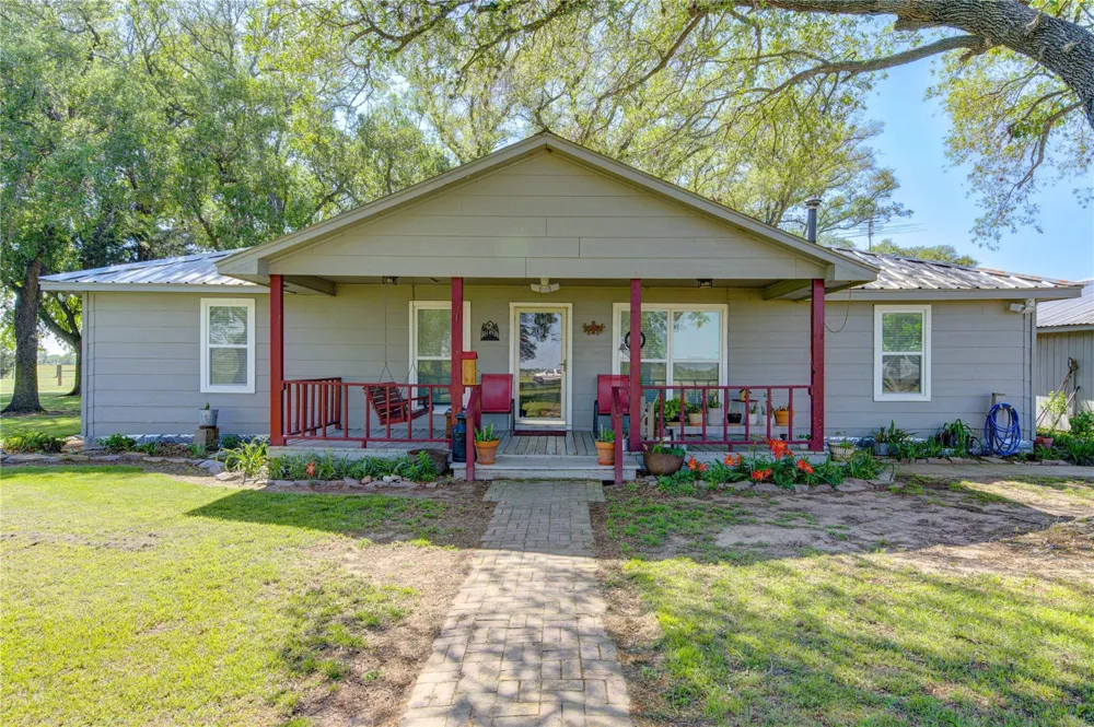 36239 Cochran Road Waller, TX 77484