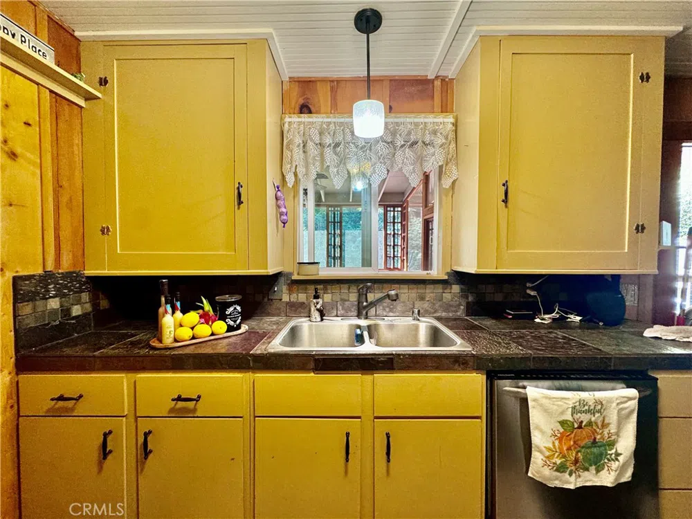 45583 Poso Park Drive Posey, CA 93260