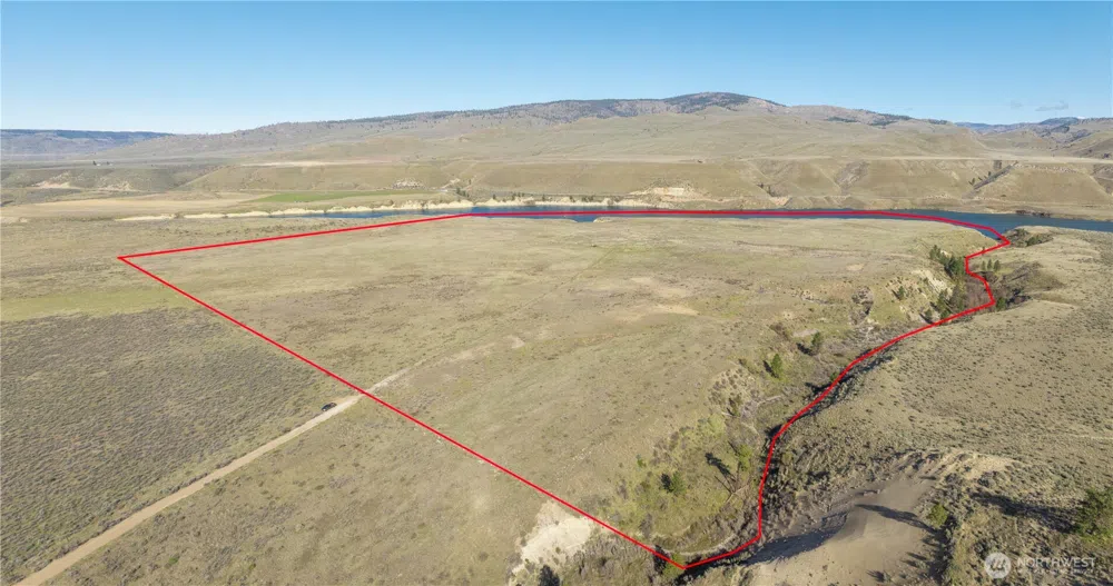 1163 Strahl Canyon Road Grand Coulee, WA 99133
